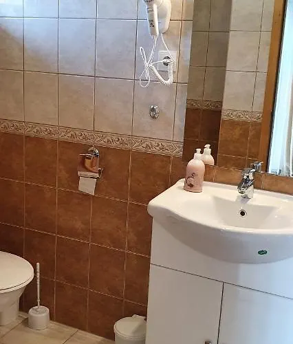 Andrea בית הארחה קסזטלי