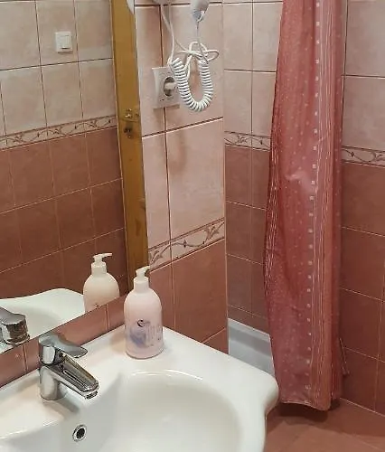 בית הארחה Andrea 3*