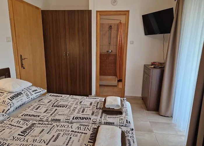 בית הארחה Andrea