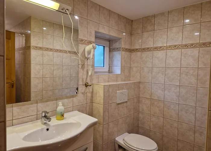 Andrea בית הארחה