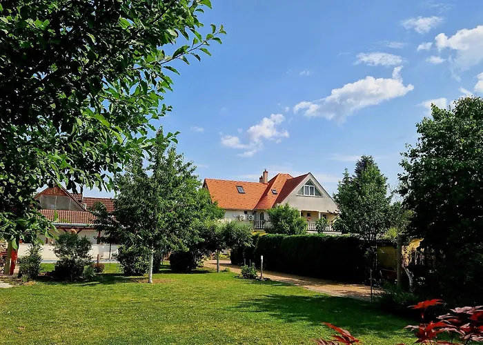 בית הארחה Andrea 3*